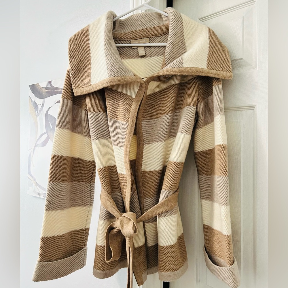 Banana Republic Beige and Cream Knit Cardigan